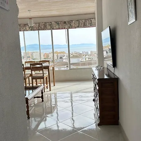 Apartment Azul Horizonte With A Pool Benalmadena